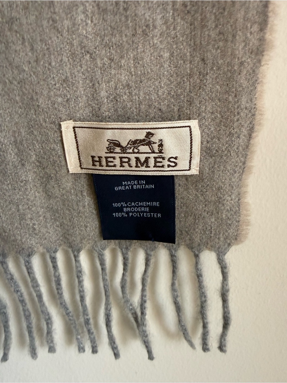 Hermes Gray H Perpetuel Cashmere Scarf with Subtle Multicolor Stitching - Picture 6 of 6